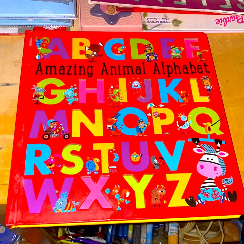 Amazing animal alphabet